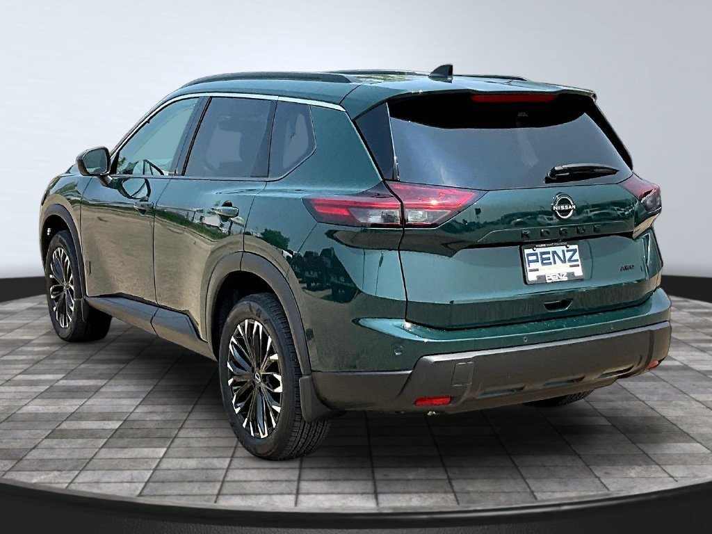 New 2026 Nissan Rogue Dark Armor AWD/4WD image 3