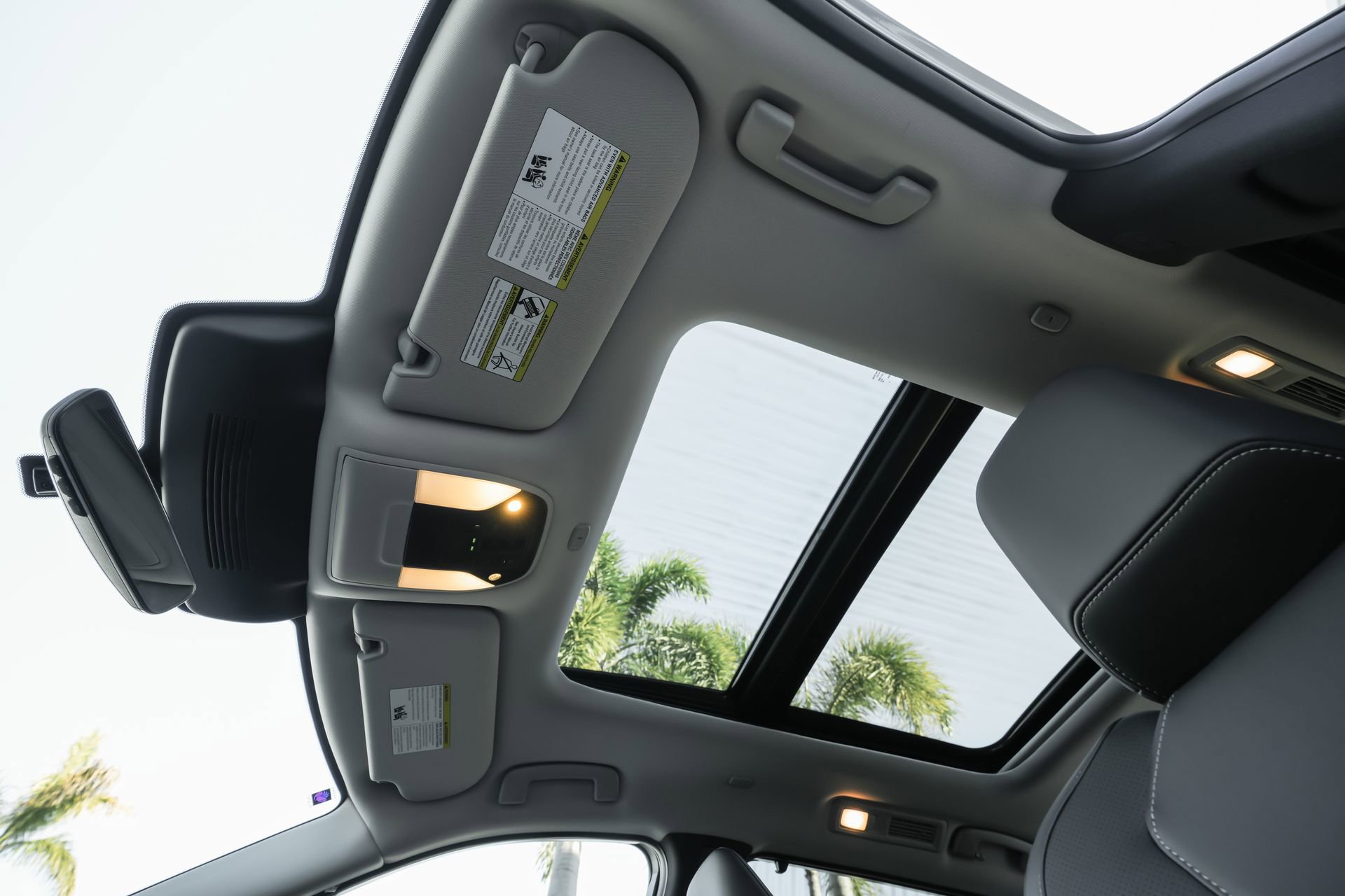 New 2026 INFINITI QX60 Luxe w/ Cargo Package image 18