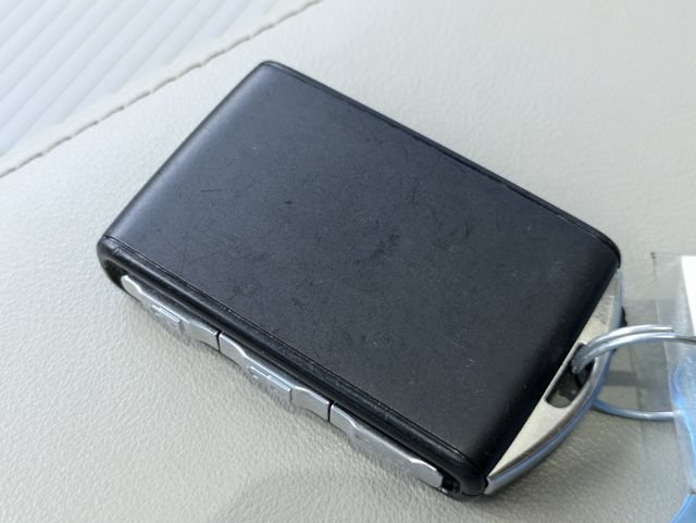 Certified 2025 Volvo S60 B5 Core FWD image 32