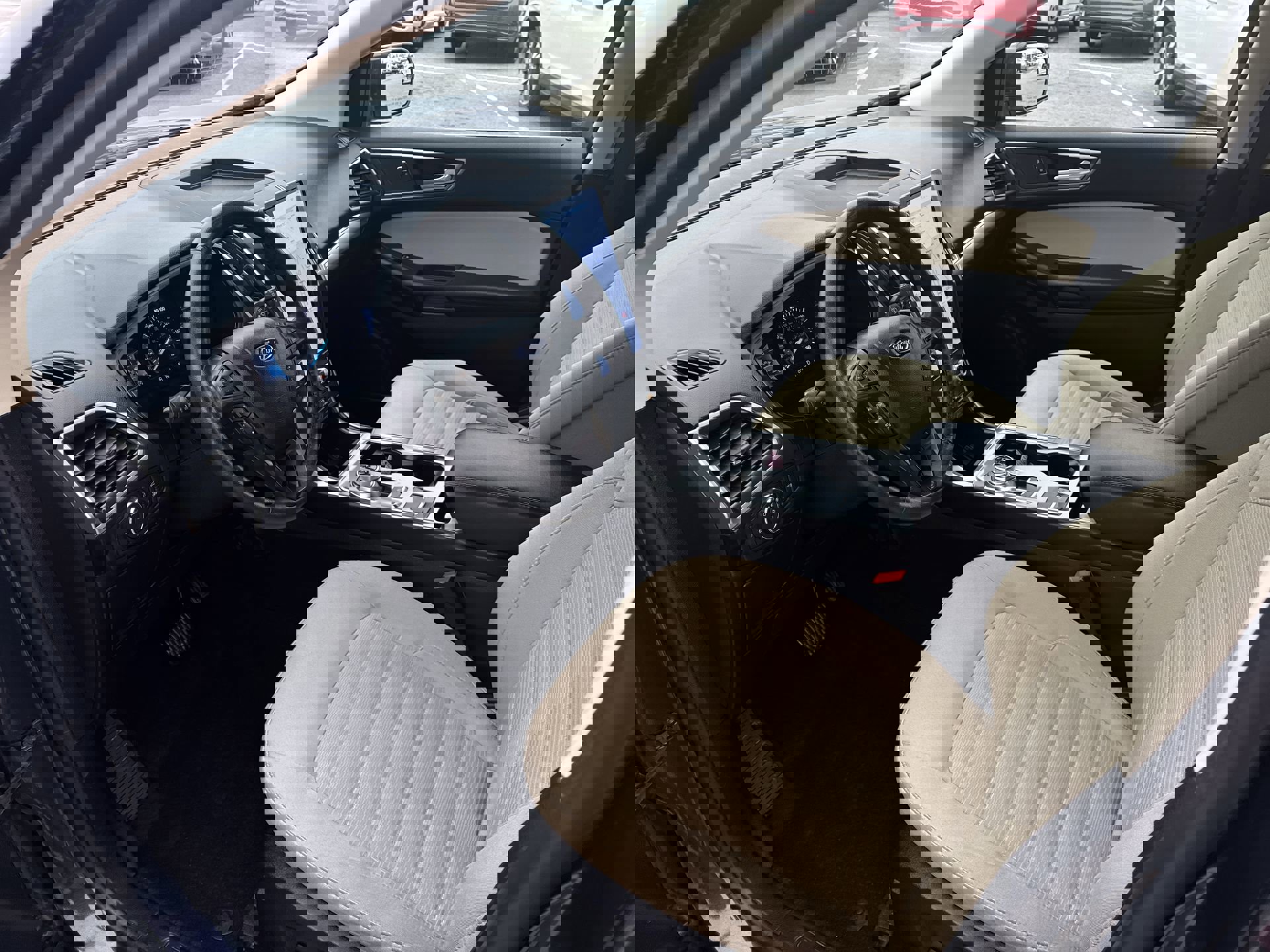 Used 2022 Ford Edge SEL w/ Convenience Package image 10