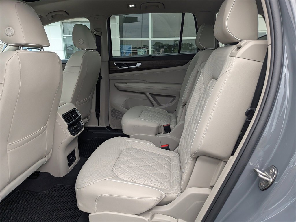 New 2026 Volkswagen Atlas SEL Premium R-Line image 15