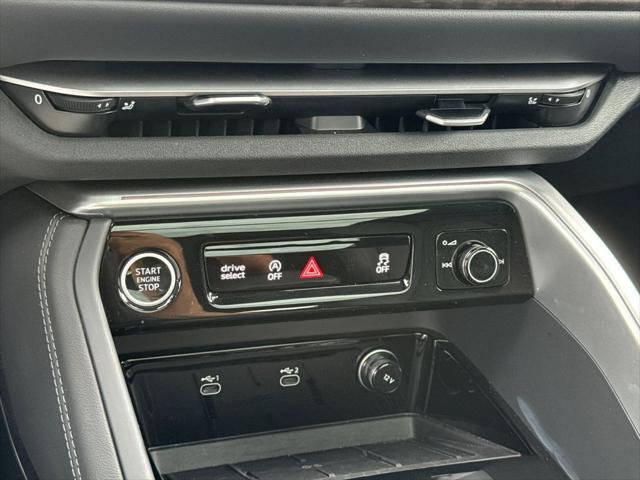 Certified 2025 Audi Q5 Prestige AWD/4WD image 38