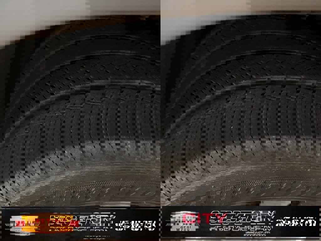 Used 2022 Dodge Durango SXT w/ Anodized Platinum Package image 21