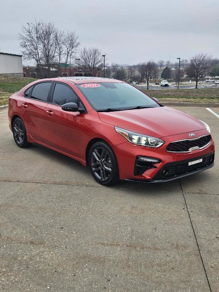 Used 2021 Kia Forte GT-Line w/ GT-Line Premium Package image 4