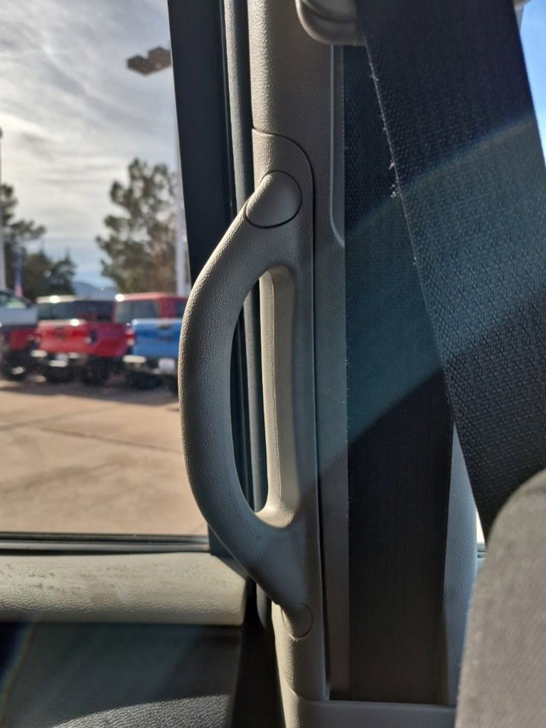 Used 2020 Dodge Grand Caravan SE w/ UConnect Hands-Free Group image 52