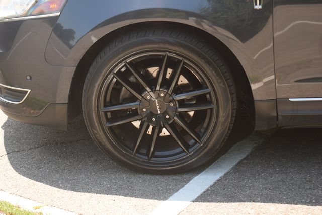 Used 2014 Lincoln MKT AWD w/ Equipment Group 201A image 29