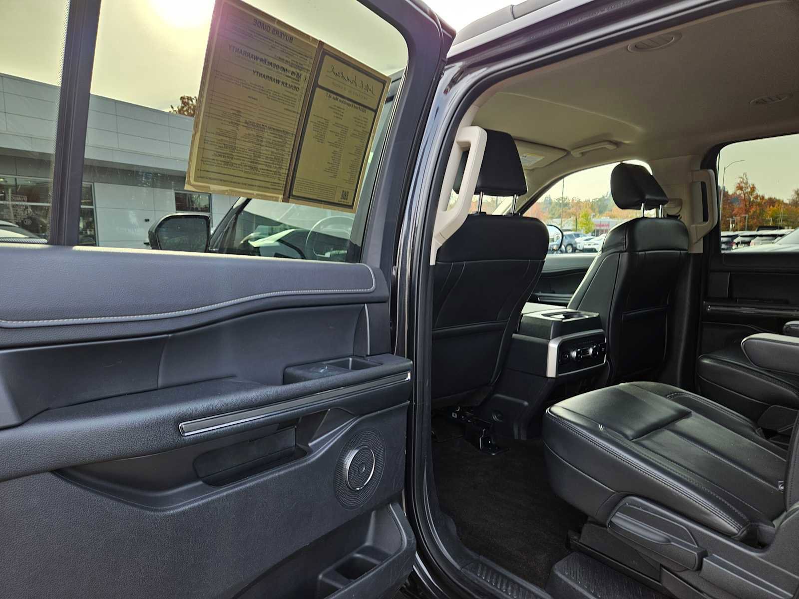 Used 2023 Ford Expedition Max XLT image 19
