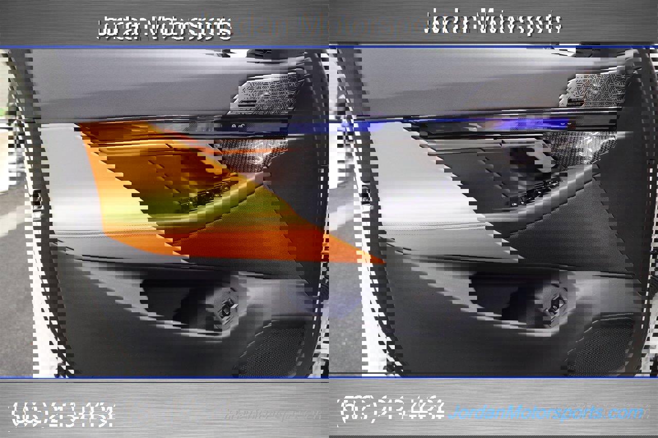 Used 2025 BMW M5 Touring w/ M Driver's Package image 42