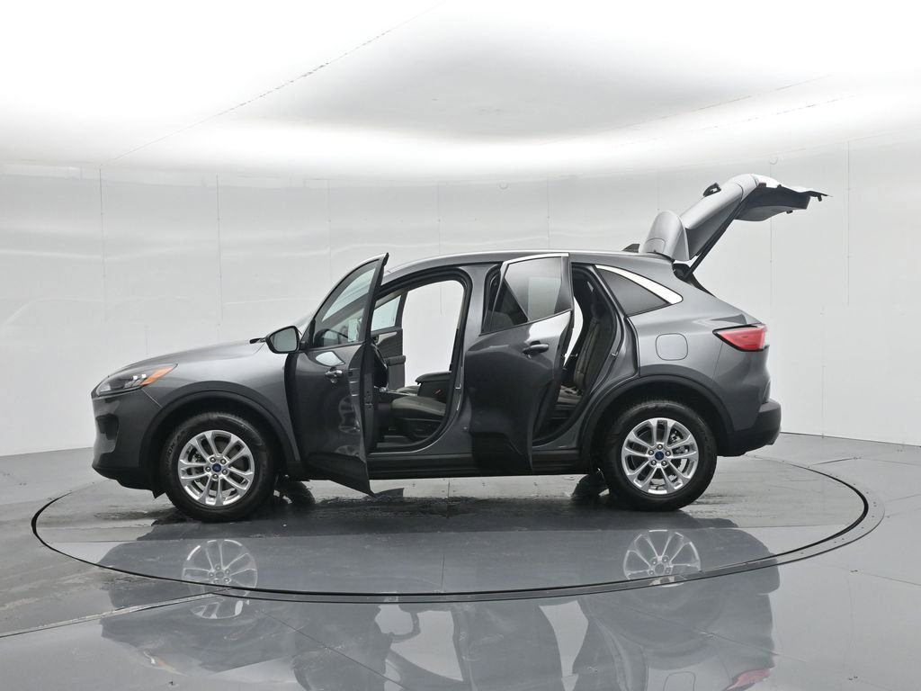 Certified 2022 Ford Escape SE w/ Convenience Package image 41