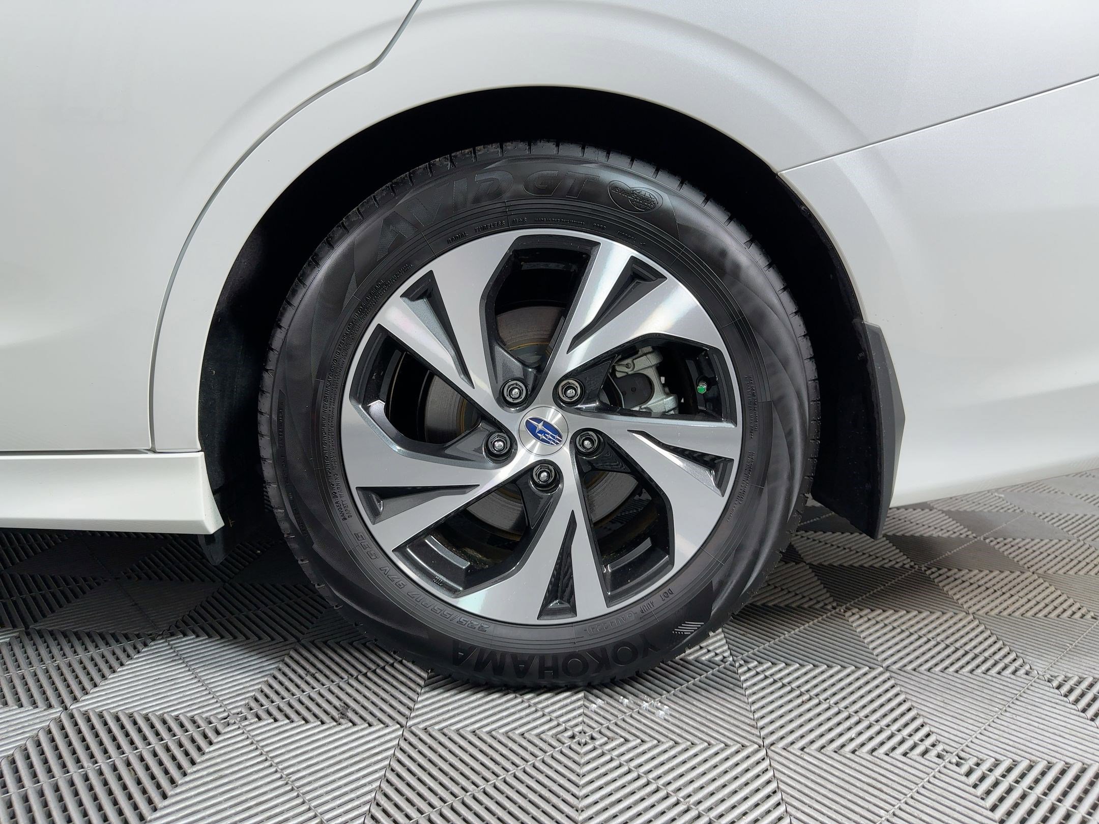 Used 2025 Subaru Legacy Premium image 10