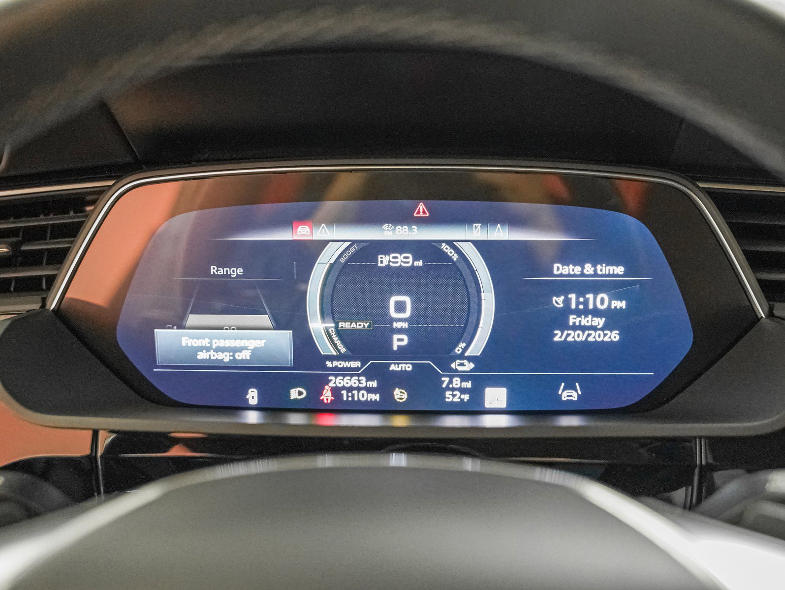 Used 2024 Audi Q8 e-tron Prestige w/ Prestige Package image 17