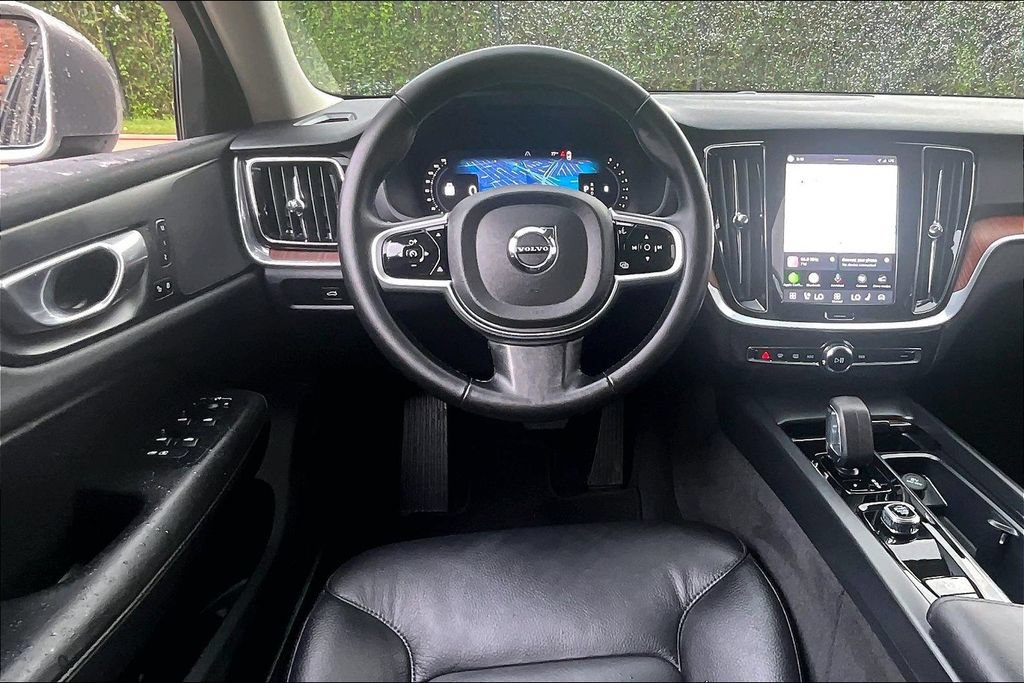 Certified 2025 Volvo V60 B5 Cross Country Plus AWD/4WD image 7