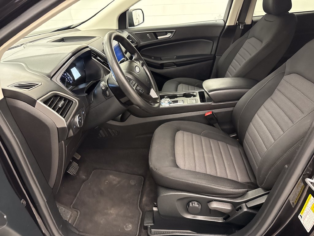 Used 2022 Ford Edge SE AWD/4WD image 12