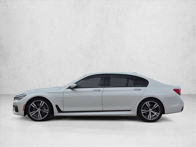 Used 2018 BMW 750i xDrive AWD/4WD image 9