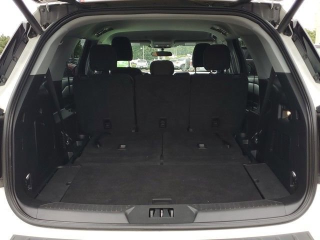 Certified 2023 Ford Explorer XLT image 12