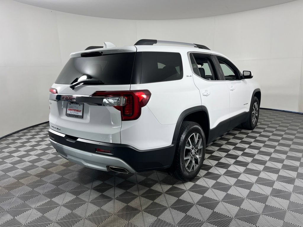 Certified 2022 GMC Acadia SLE w/ Driver Convenience Package FWD image 16