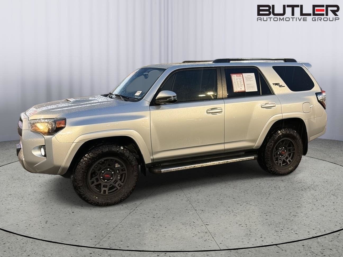 Certified 2023 Toyota 4Runner TRD Off-Road Premium w/ Moonroof Package AWD/4WD image 3