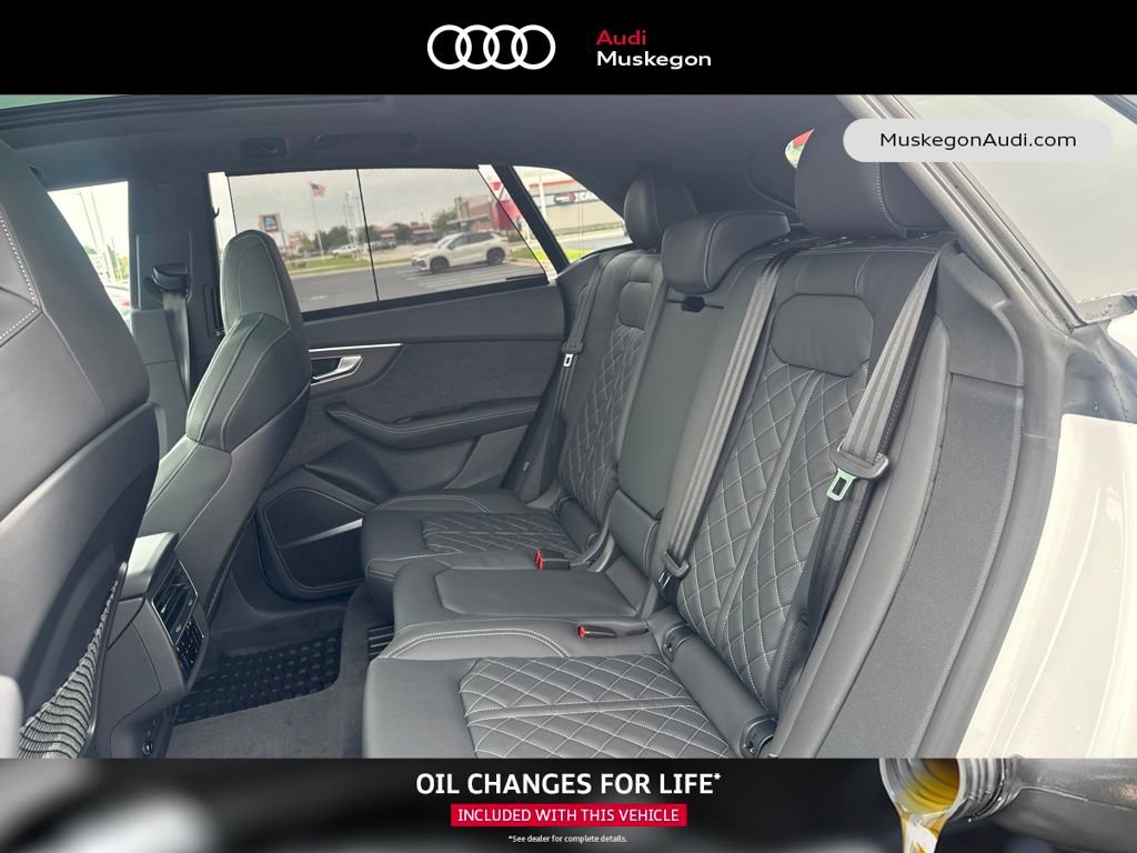 New 2027 Audi SQ8 Prestige AWD/4WD image 25