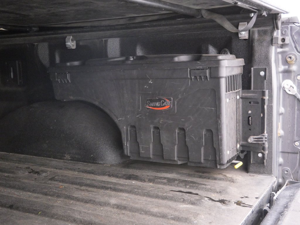 Used 2019 Ford F150 Platinum w/ Equipment Group 701A Luxury AWD/4WD image 13