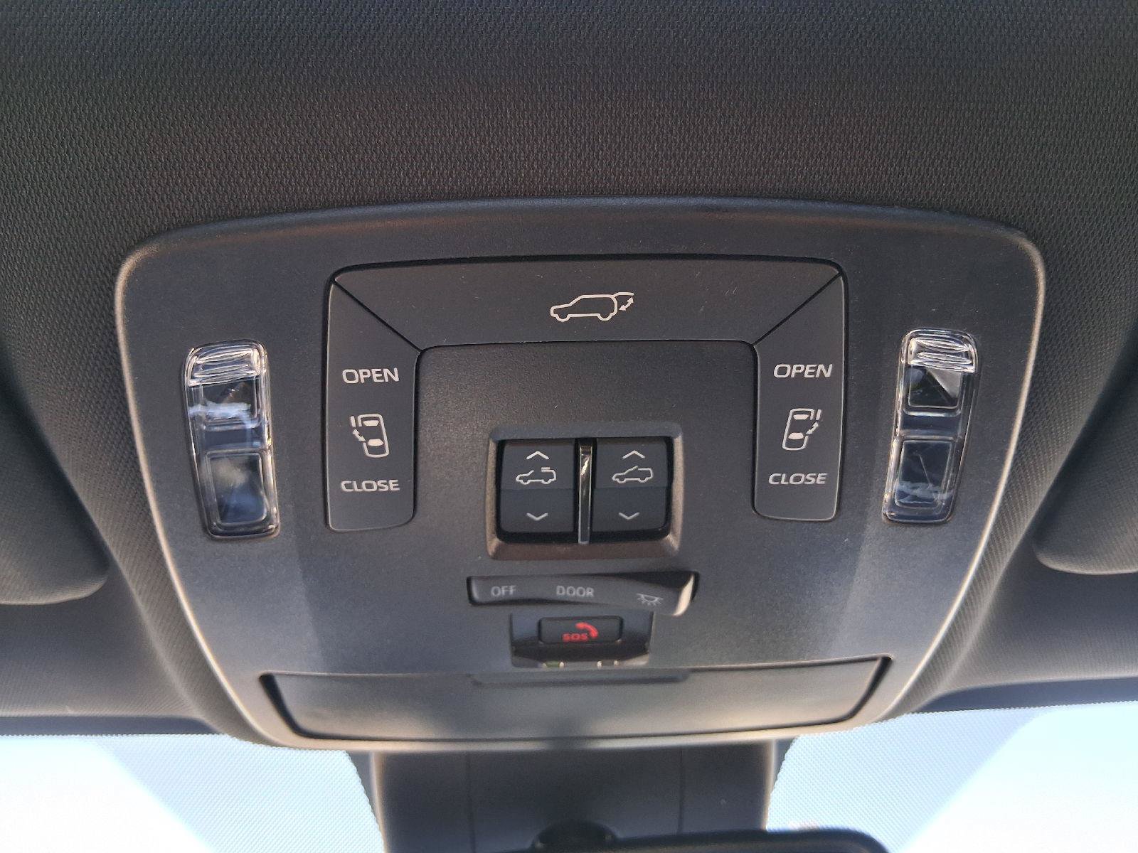 New 2026 Toyota Sienna XLE Woodland Edition AWD/4WD image 29