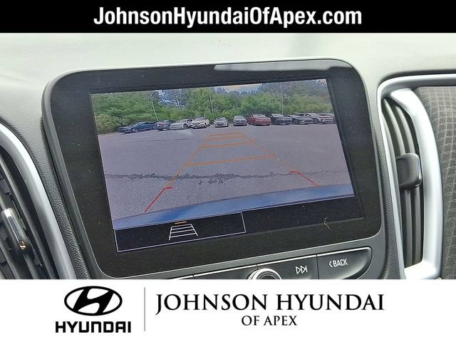 Used 2023 Chevrolet Malibu LT FWD image 17