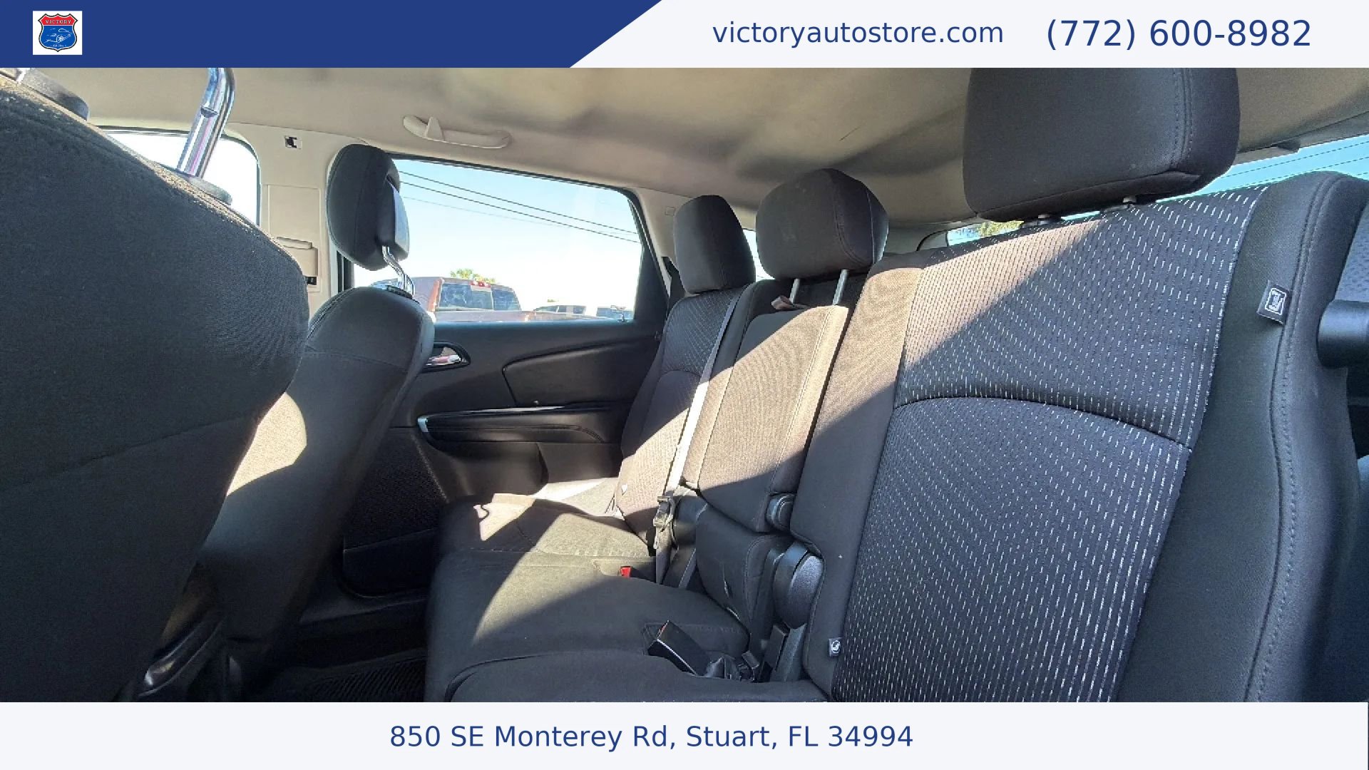 Used 2019 Dodge Journey SE FWD image 32