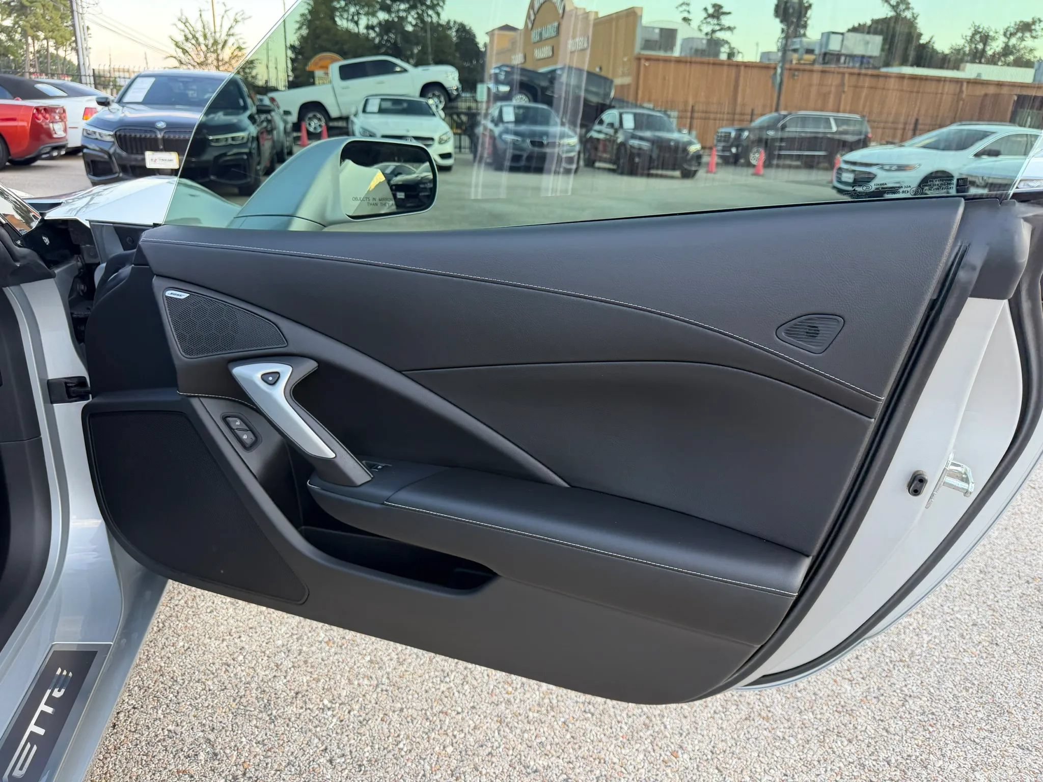 Used 2016 Chevrolet Corvette Z06 w/ 2LZ Preferred Equipment Group RWD image 17