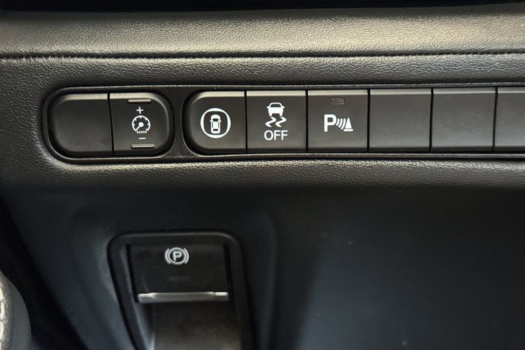 Certified 2023 Acura MDX FWD w/ Technology Package image 36