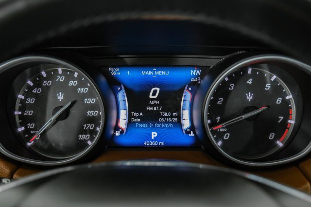 Used 2017 Maserati Levante S image 17