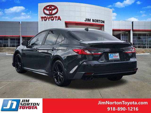 Used 2025 Toyota Camry SE w/ Multimedia Upgrade Package FWD image 8