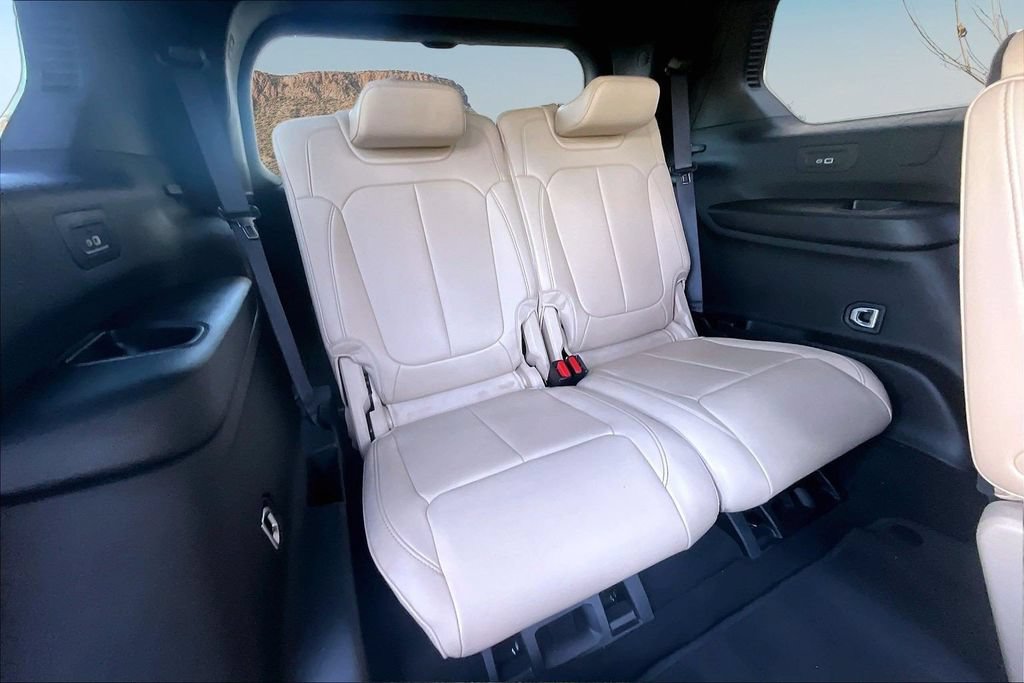Used 2025 Jeep Grand Cherokee L Limited RWD image 28