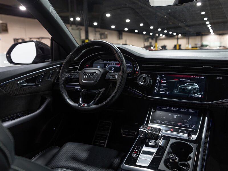 Used 2020 Audi SQ8 Prestige AWD/4WD image 22