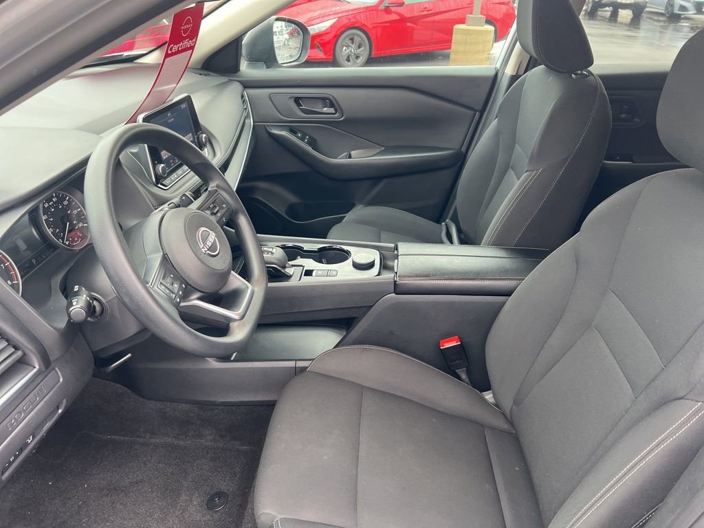 Certified 2024 Nissan Rogue S image 4
