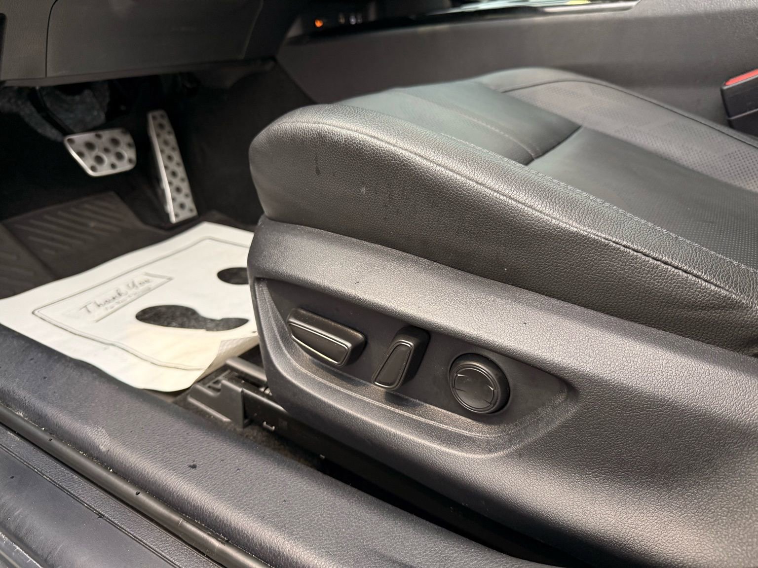 Used 2025 Toyota Camry XSE image 42