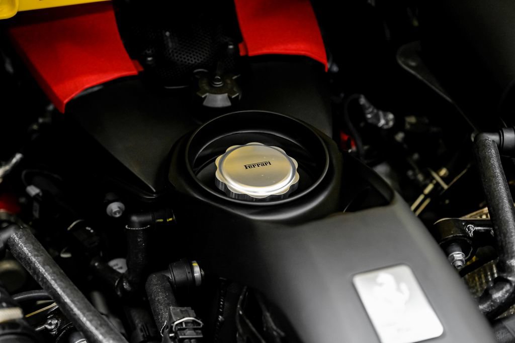 Used 2022 Ferrari F8 Tributo RWD image 52