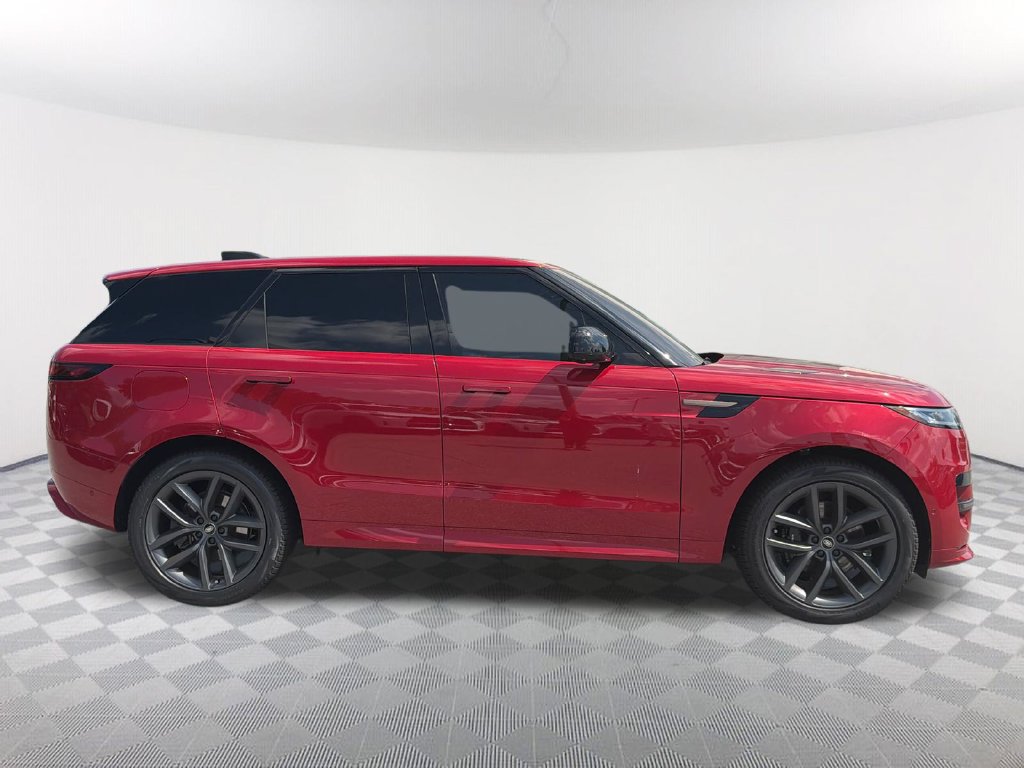 Used 2023 Land Rover Range Rover Sport SE Dynamic AWD/4WD image 4