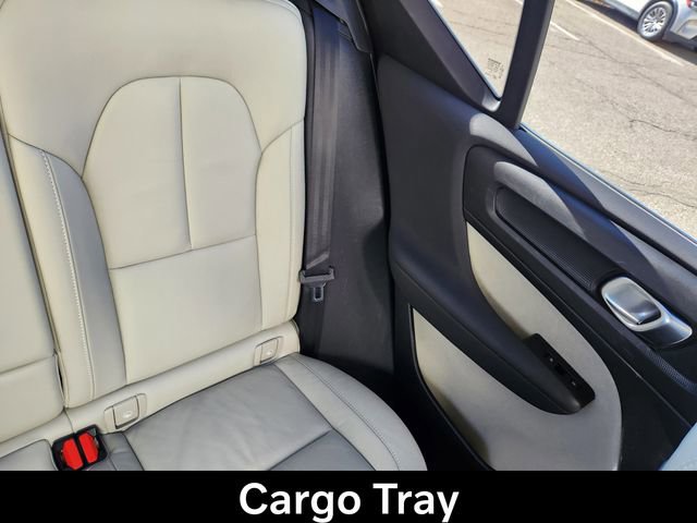 Certified 2023 Volvo XC40 B5 Plus w/ Driver Assist Package AWD/4WD image 17