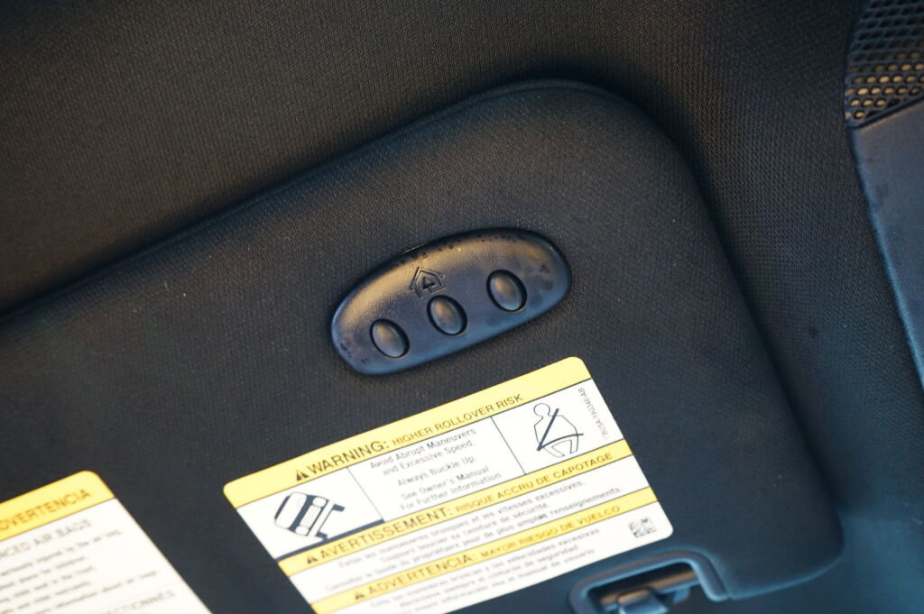 Used 2016 Lincoln MKC Reserve w/ Lincoln MKC Climate Package image 18