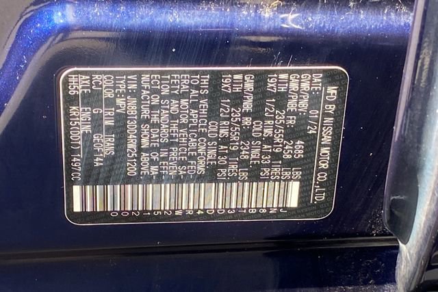 Used 2024 Nissan Rogue Platinum image 32