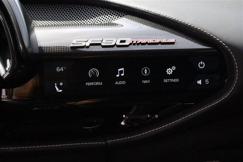 Used 2021 Ferrari SF90 Stradale AWD/4WD image 22