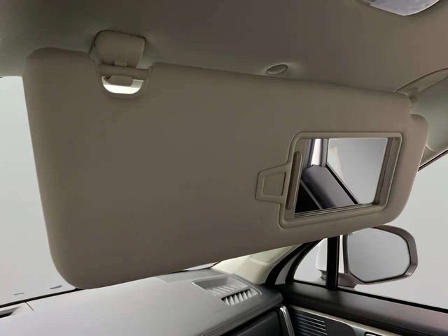 Used 2026 Hyundai Santa Fe SE FWD image 87