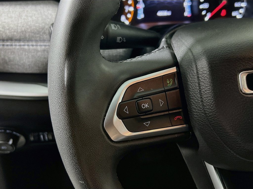 Used 2024 Jeep Compass Latitude AWD/4WD image 18