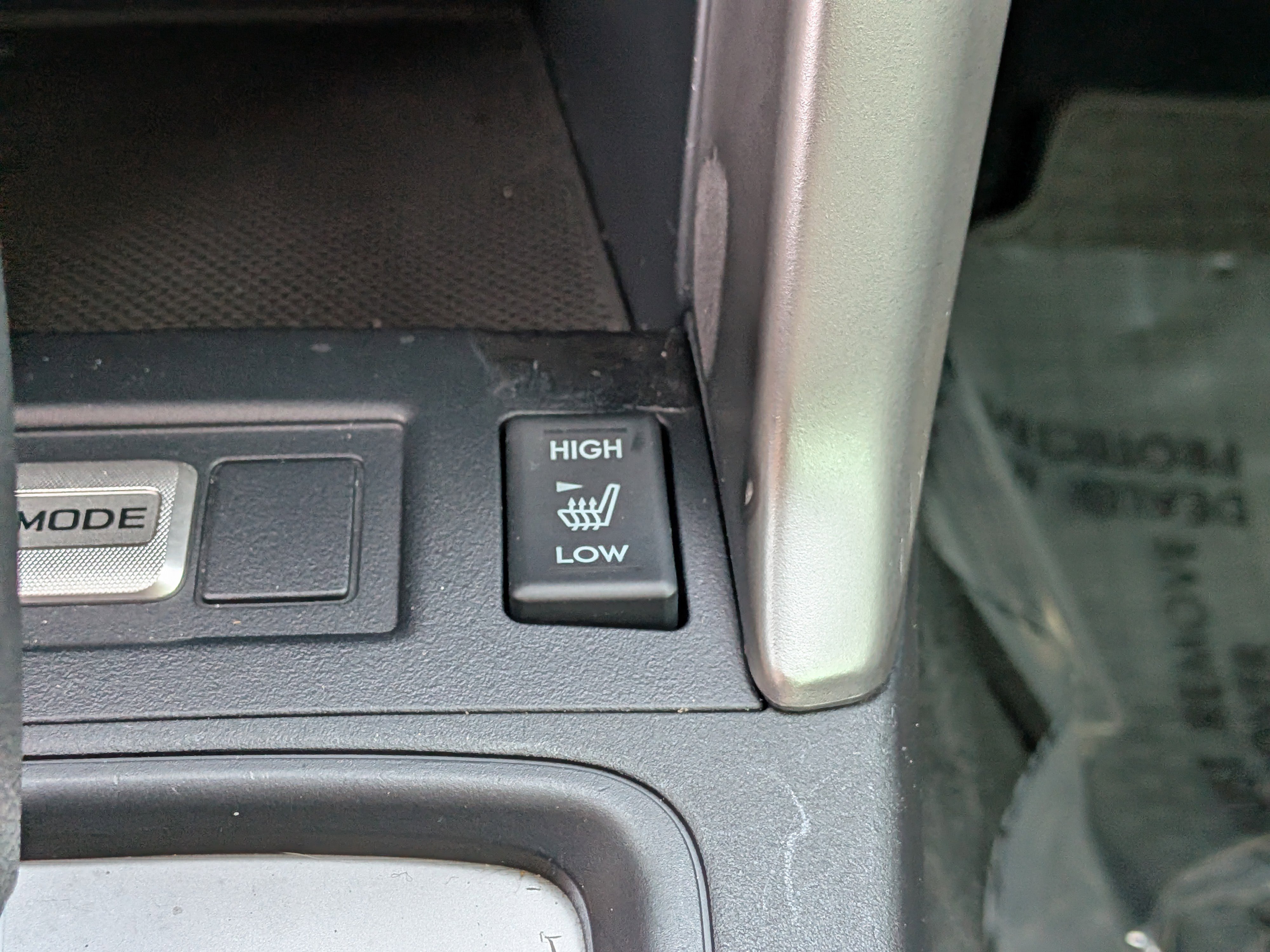 Used 2018 Subaru Forester 2.5i Premium w/ All-Weather Package image 30