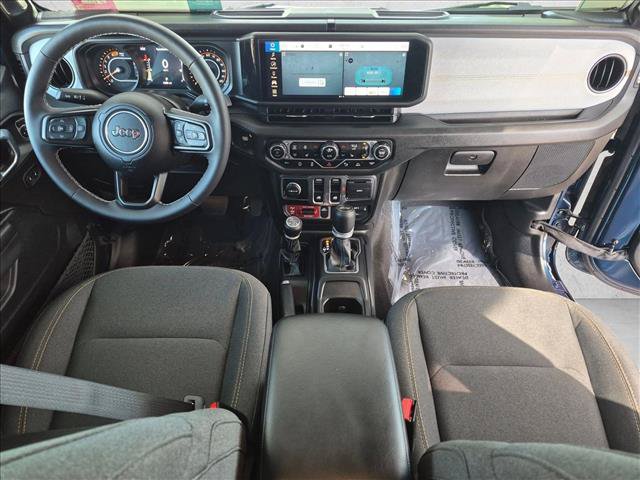 Used 2025 Jeep Wrangler Sport AWD/4WD image 22
