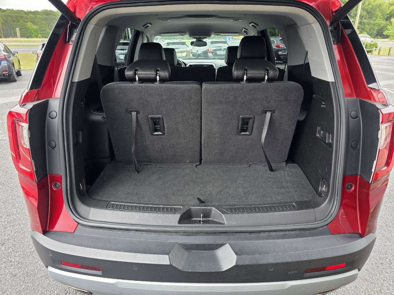 Used 2023 GMC Acadia SLT image 15