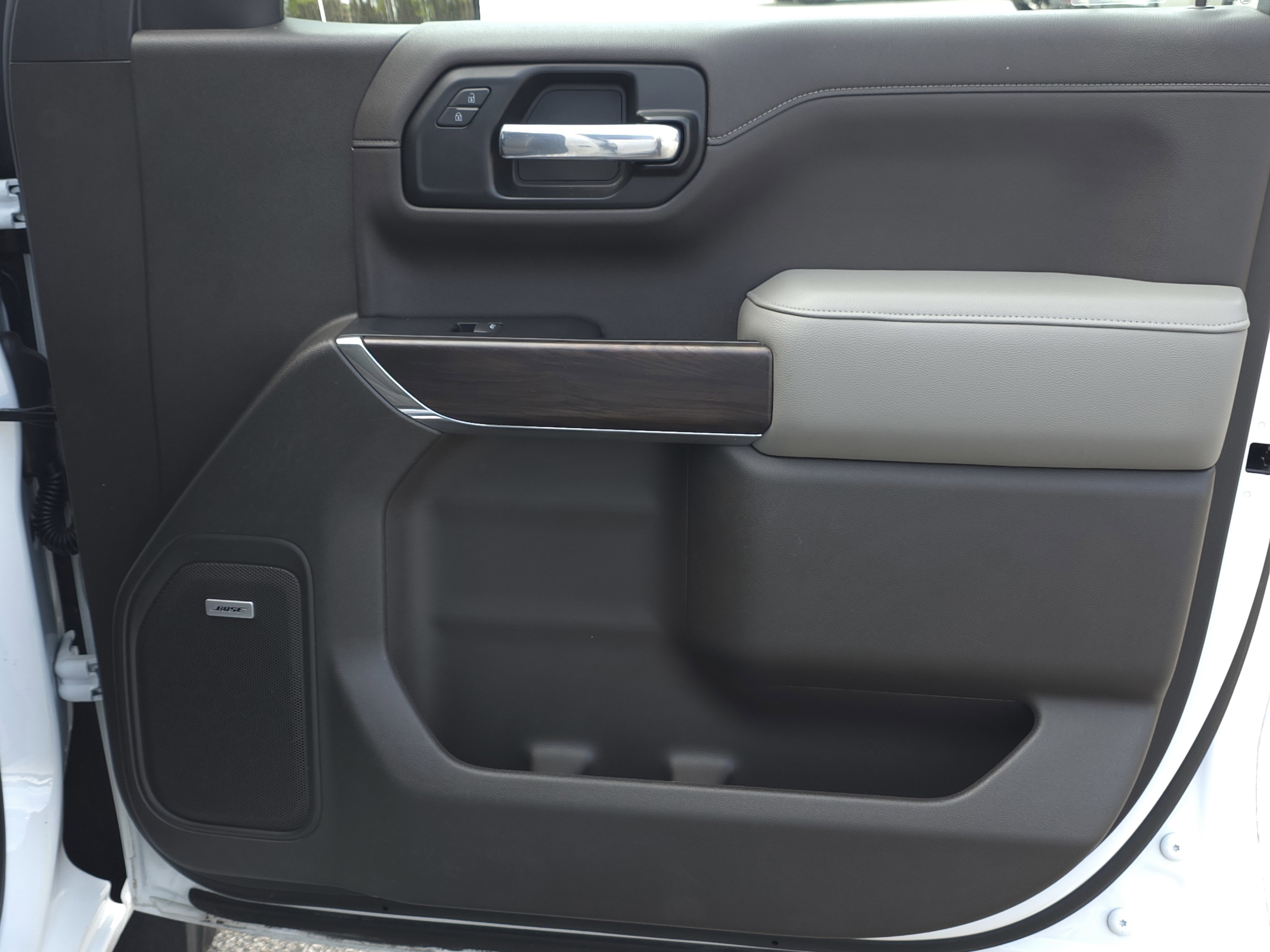 Used 2020 GMC Sierra 1500 SLT w/ SLT Premium Plus Package image 41