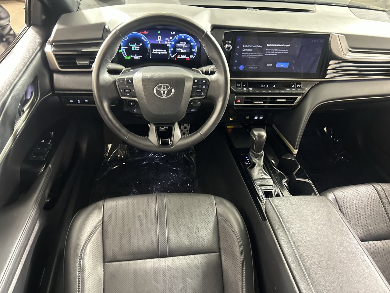 Used 2025 Toyota Camry XSE FWD image 22