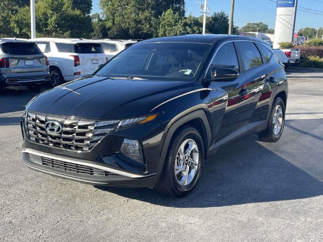 Used 2023 Hyundai Tucson SE FWD image 3