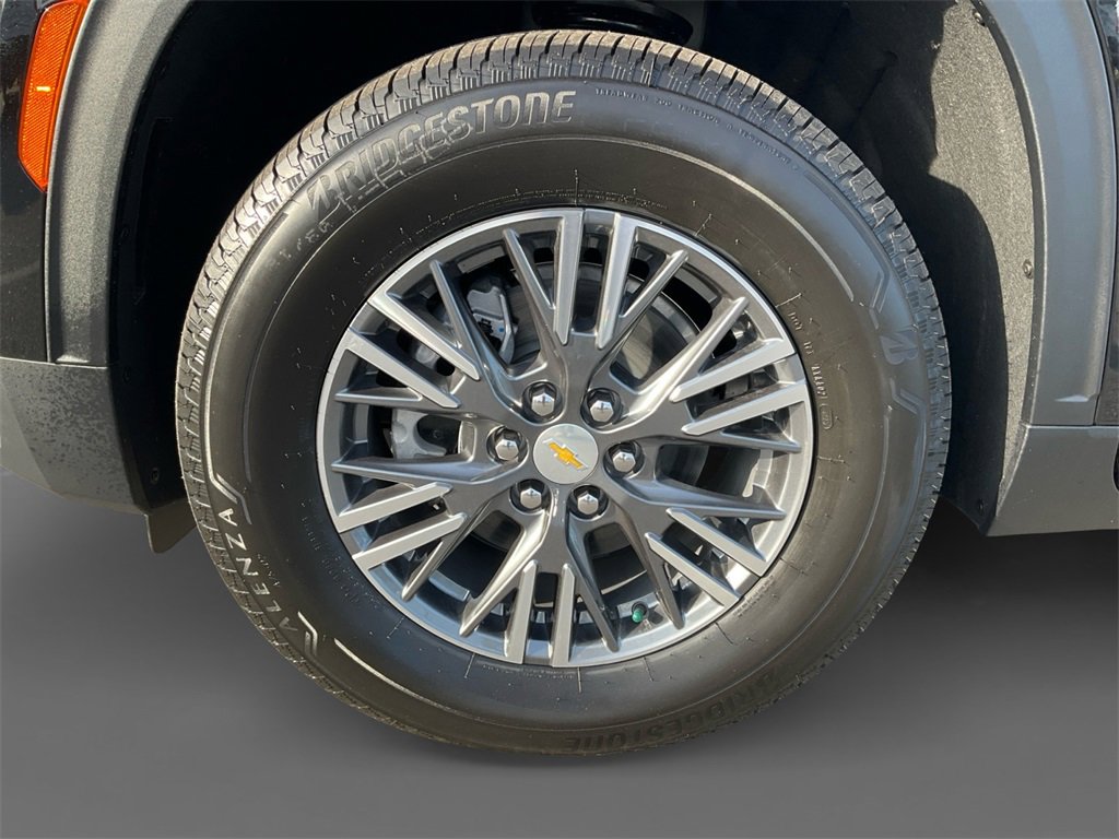 New 2026 Chevrolet Traverse LT w/ Driver Confidence Package image 14