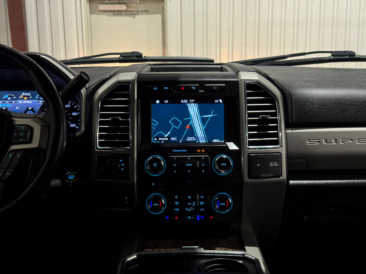 Used 2017 Ford F250 Lariat w/ Lariat Ultimate Package image 70